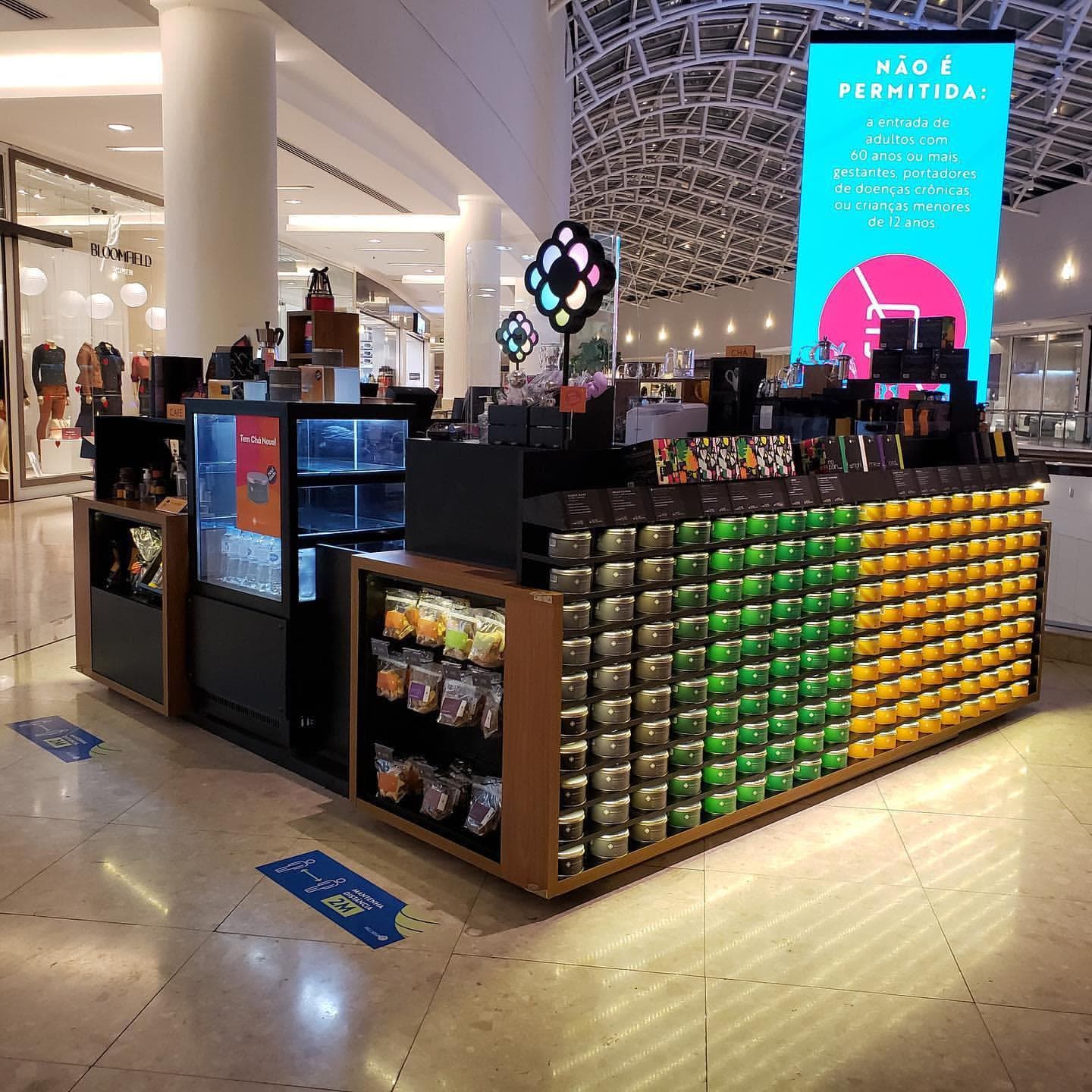 móveis para ponto comercial em curitiba